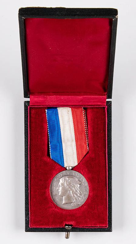 La médaille d’honneur des épidémies au titre du Ministère de la Guerre (1791-1945)